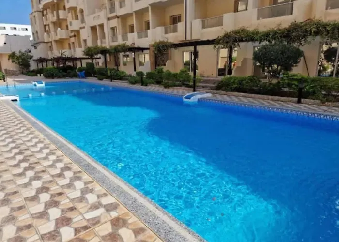 Ezz * Hurghada